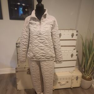 Quilted Light Gray Pullover and Pants Set